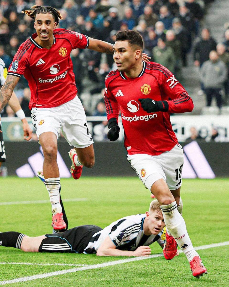 世界杯官方app下载中心-90分钟绝杀！曼联1-2遭10人纽卡逆转，卡里克首败，3-6名差3分