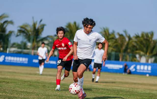 世界杯官方app下载中心-马莱莱首回申花主场，大连保平争胜，主力至少换5将 左路必受猛攻